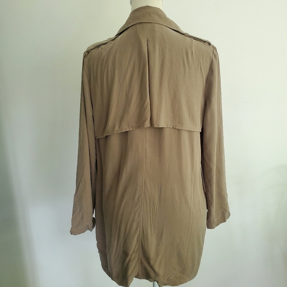 Trouve Lightweight Olive Drape Front Jacket - Picture 7 of 9